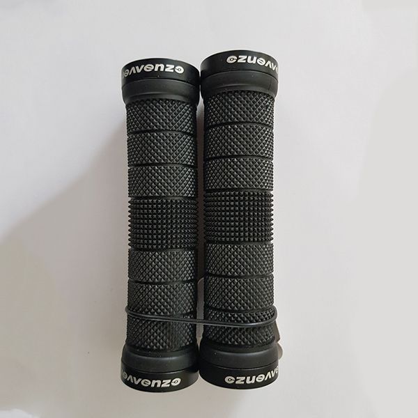 Рукоятки руля, Круглые (комплект) , VZ-E05-002, 22,2 мм (рукоятка - черный, кольцо - черный, RGRVNZT